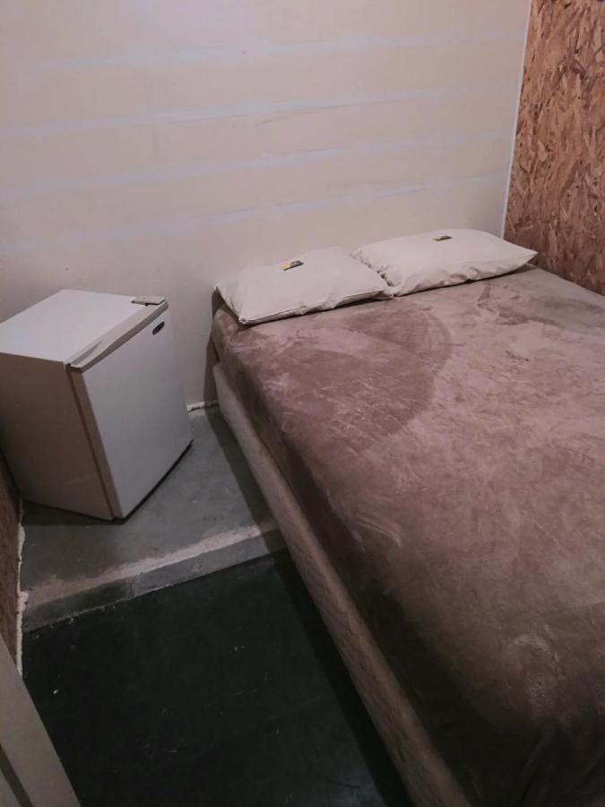 Chicken Coop Hostel Cosby Екстериор снимка