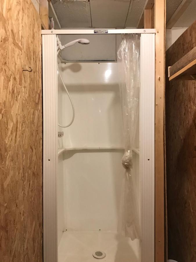 Chicken Coop Hostel Cosby Екстериор снимка